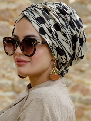 Bej Siyah Tokalı Bone