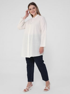 Beyaz Büyük Beden Doğal Kumaşlı Düğmeli Tunik