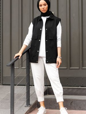 Siyah Kapak Cepli Gabardin Yelek