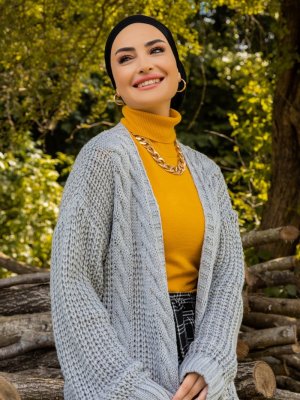 Gri Örgülü Triko Hırka Gri Örgülü Triko Hırka