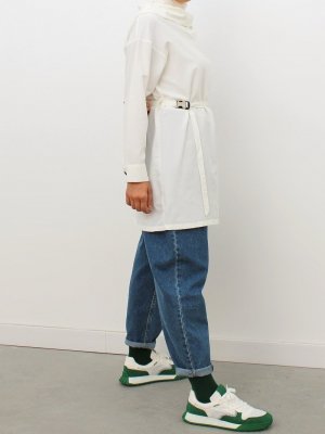 Ekru Degaje Yaka Detaylı Kemerli Tunik