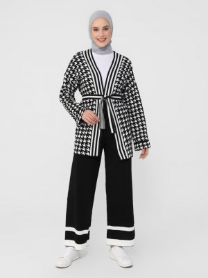 Siyah Kuşak Detaylı Deseni Triko Hırka