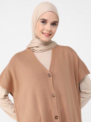 Camel Yanları Yırtmaçlı Triko Yelek