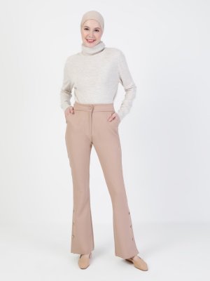 Taş Paçası Düğme Detaylı Pantolon