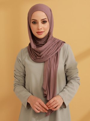 Leylak Boyunluklu Pratik Penye Şal Leylak Boyunluklu Pratik Penye Şal