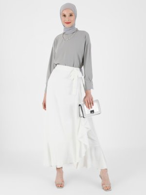 Off White Volan Detaylı Aerobin Etek Off White Volan Detaylı Aerobin Etek