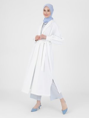 Off White Jakar Kumaş Kuşak Detaylı Ferace