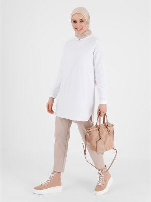 Beyaz Pamuklu Arkası Uzun Poplin Tunik Beyaz Pamuklu Arkası Uzun Poplin Tunik