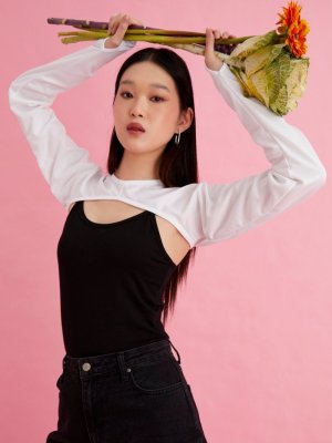 Beyaz Sıfır Yaka Pamaklı Boyunluk