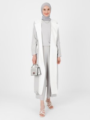 Gri Kolsuz Bluz & Pantolon İkili Takım Gri Kolsuz Bluz & Pantolon İkili Takım
