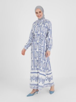 Saks Mavisi Çiçek Ve Bordür Desenli Viskon Elbise Saks Mavisi Çiçek Ve Bordür Desenli Viskon Elbise