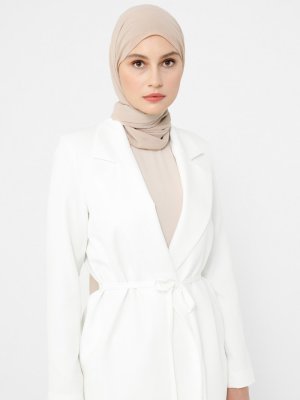 Off White Kuşak Detaylı Ceket Off White Kuşak Detaylı Ceket