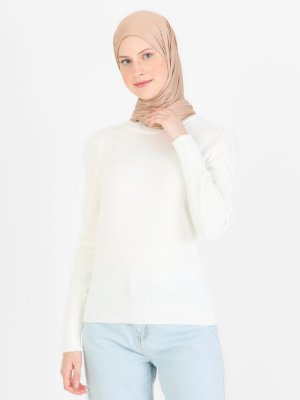 Ekru Balıkçı Yaka Triko Kazak