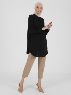 Siyah Gizli Düğmeli Balon Kol Aerobin Tunik Siyah Gizli Düğmeli Balon Kol Aerobin Tunik