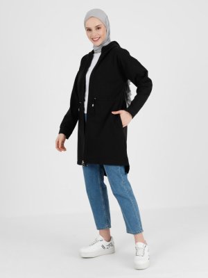 Siyah Kapüşonlu Belden Büzgülü Kap