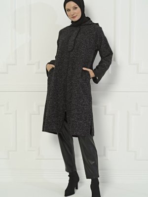 Siyah Çıtçıtlı Kapüşonlu Kap