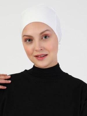 Beyaz Dikişsiz Bone Kırık Beyaz Dikişsiz Bone Kırık