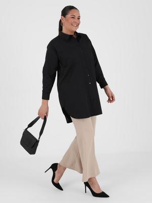 Siyah Büyük Beden Düğme Detaylı Tunik