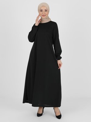 Siyah Sade Elbise