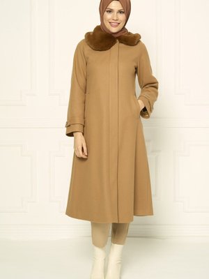 Vizon Seyyar Kürk Yakalı Kaban