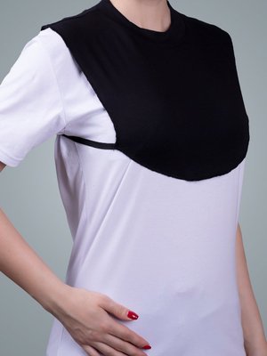 Siyah Boyunluk Viskon Kumaş Düz