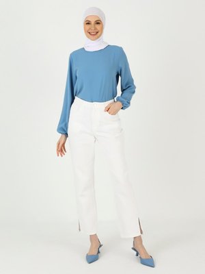 Off White Paça Detaylı Yüksek Bel Denim Pantolon Off White Paça Detaylı Yüksek Bel Denim Pantolon