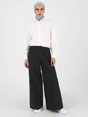 Siyah Beli Lastikli Bol Paça Poplin Pantolon Siyah Beli Lastikli Bol Paça Poplin Pantolon
