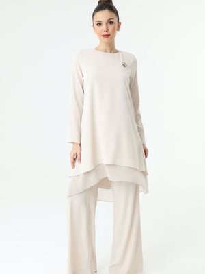 Bej Şifon Detaylı Krep Takım