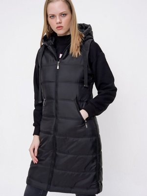 Siyah Kapüşonlu Uzun Şişme Yelek