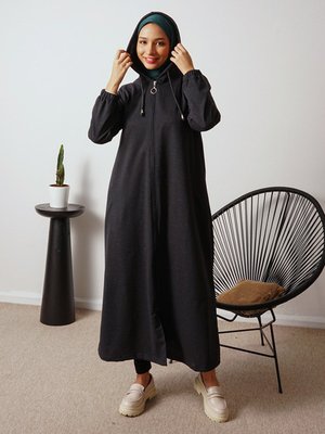 Antrasit Kapüşonlu Uzun Spor Kap Antrasit Kapüşonlu Uzun Spor Kap