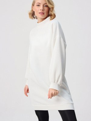 Ekru Üç İp Boğazlı Sweat Ekru Üç İp Boğazlı Sweat