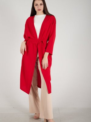 Kırmızı Krep Belden Kuşaklı Kimono