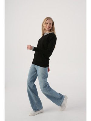 Siyah V Yaka Triko Kazak