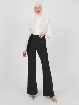 Siyah Klasik Pantolon Siyah Klasik Pantolon