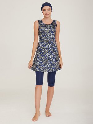 Koyu Lacivert Havuz Mayosu Koyu Lacivert Havuz Mayosu