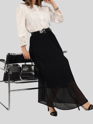 Siyah İnce Piliseli Astarlı Uzun Etek Siyah İnce Piliseli Astarlı Uzun Etek