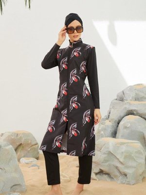 Siyah Dik Yaka Örüntülü Desen Tam Kapalı Mayo Siyah Dik Yaka Örüntülü Desen Tam Kapalı Mayo