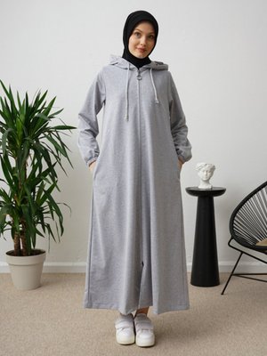 Gri Kapüşonlu Uzun Spor Kap