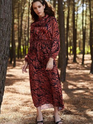 Kiremit Uzun Kollu Desnli Elbise