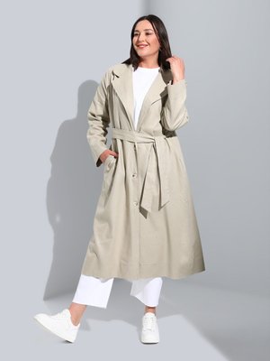 Açık Bej Büyük Beden Düğmeli Kuşaklı Keten Kap