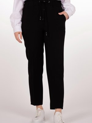 Siyah Beli Bağcıklı Havuç Pantolon