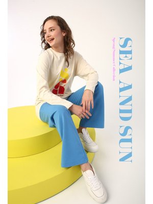 Bej Bisiklet Yaka Pamuklu Baskılı Tunik Bej Bisiklet Yaka Pamuklu Baskılı Tunik