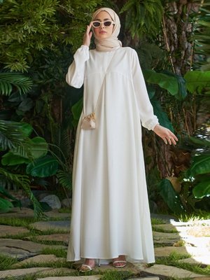 Beyaz Düz Renk Cepli Elbise Beyaz Düz Renk Cepli Elbise