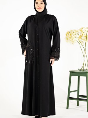 Siyah Kol Ucu Ve Cep Çevresi Taş Detaylı Abaya Siyah Kol Ucu Ve Cep Çevresi Taş Detaylı Abaya