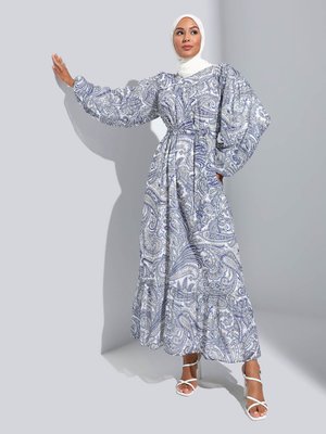 Beyaz Mavi Tam Astarlı Balon Kollu Şifon Elbise