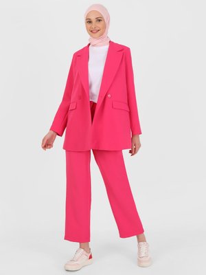 Koyu Pembe Bol Paça Pile Detaylı Kumaş Pantolon