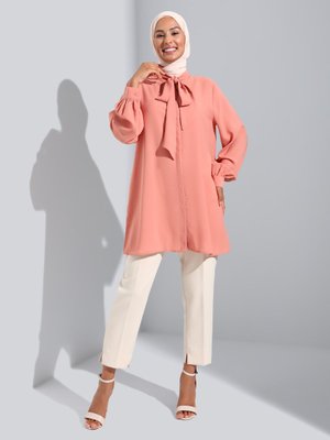 Koyu Somon Bağlama Detaylı Saten Tunik