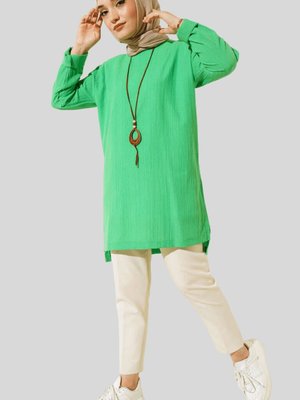 Yeşil Kol Katlamalı Kolyeli Tunik Yeşil Kol Katlamalı Kolyeli Tunik