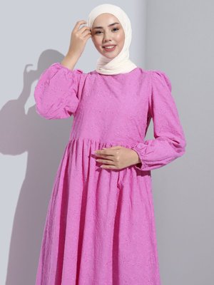 Pembe Fisto Nakışlı Astarlı Elbise Pembe Fisto Nakışlı Astarlı Elbise