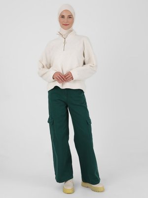 Koyu Yeşil Kargo Cepli Denim Pantolon